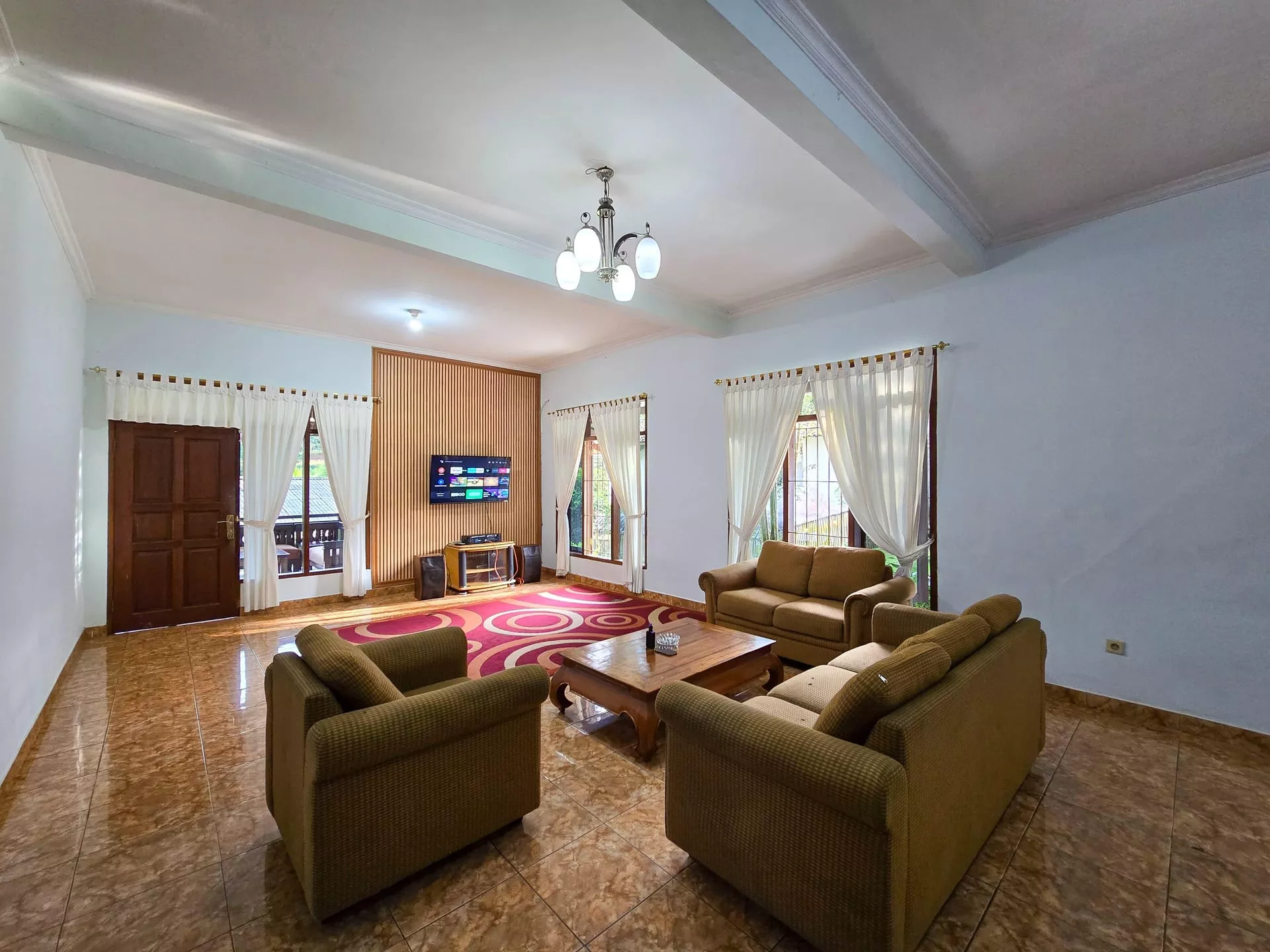 Villa Thymi sorotan 12